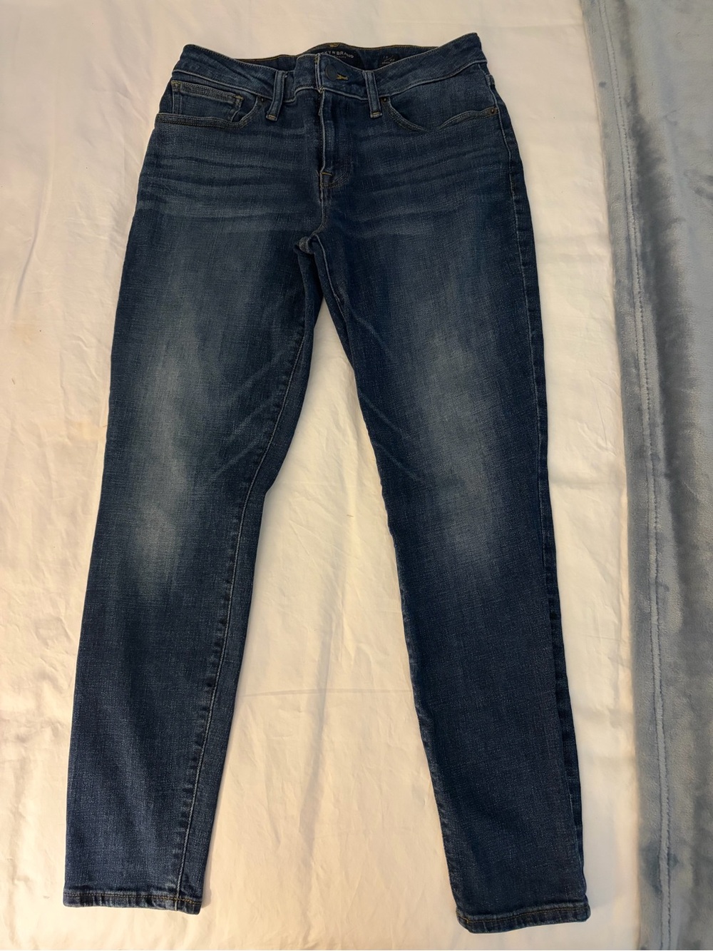 Lucky Brand Dark Blue Women’s Slim Jeans Size 10 Regular